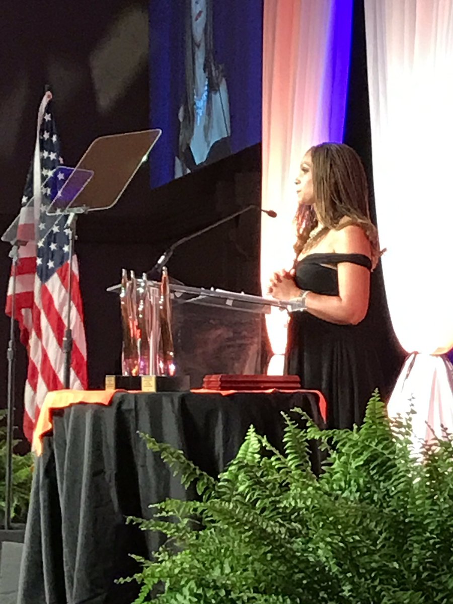 Beautiful tribute <a href="/MHarrisPerry/">Melissa Harris-Perry</a> to her grandma Rosa in honor of <a href="/domesticworkers/">Domestic Workers</a> #YWCA2017 Award! PS my grandma was also Rosa &amp; a domestic