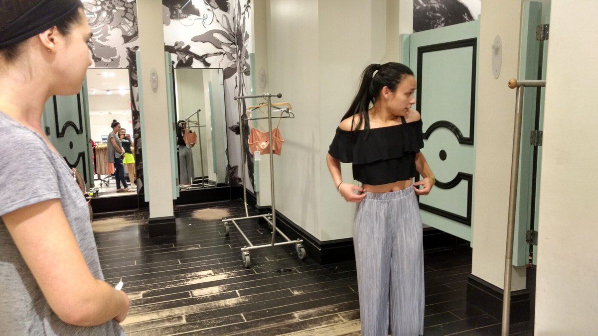 There'll be a fashion show tomorrow at #yorktowncommunityday featuring stores like Forever 21 &amp; Charming Charlie's! #FashionFriday