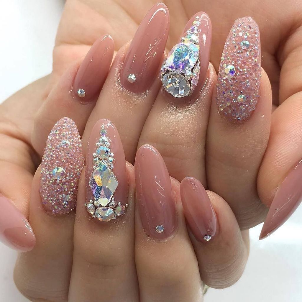 TryMonetize's tweet photo. Love at first sight ❤️by @jadetangtheartist #nailart #nails #nailartist #nailswag #naildesign #nail #nailartwow #nailstagram #nailsofinstag… https://t.co/x4WIVFfN2W