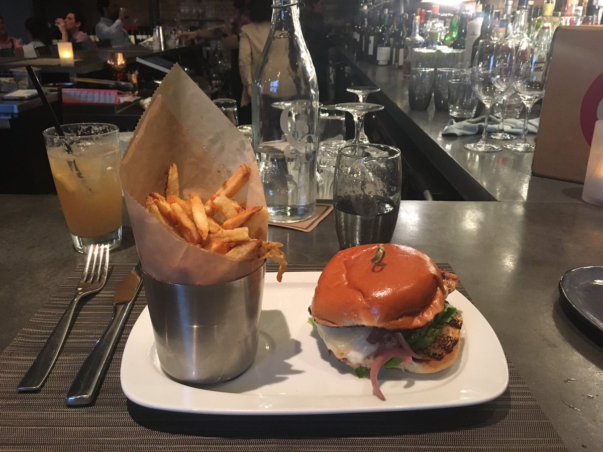 When the food is just too pretty to eat, but you devour it anyway. Thanks <a href="/eatatgunther/">Gunther & Co.</a> for satisfying my appetite!