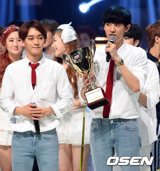 timeto_cc's tweet photo. 150617 더쇼 https://t.co/K1qnANflnM