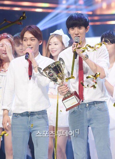 timeto_cc's tweet photo. 150617 더쇼 https://t.co/hfLrZ2Aryr