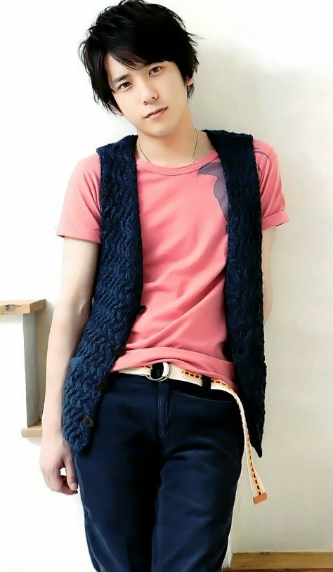 Happy birthday Kazunari Ninomiya       