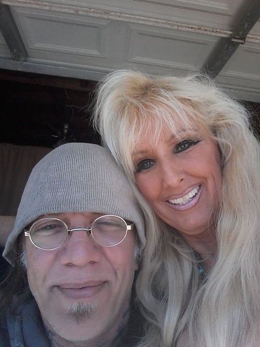 me and jeffrey james hanging out at home https://t.co/KnOXHRKOvR