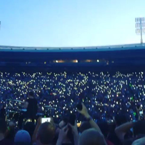 U2tour's tweet photo. from @pbritocuevas - #u2thejoshuatree2017 #amazing  Loving it!!! #Bad https://t.co/Dg1YJUevGu https://t.co/jLMczq9OVu