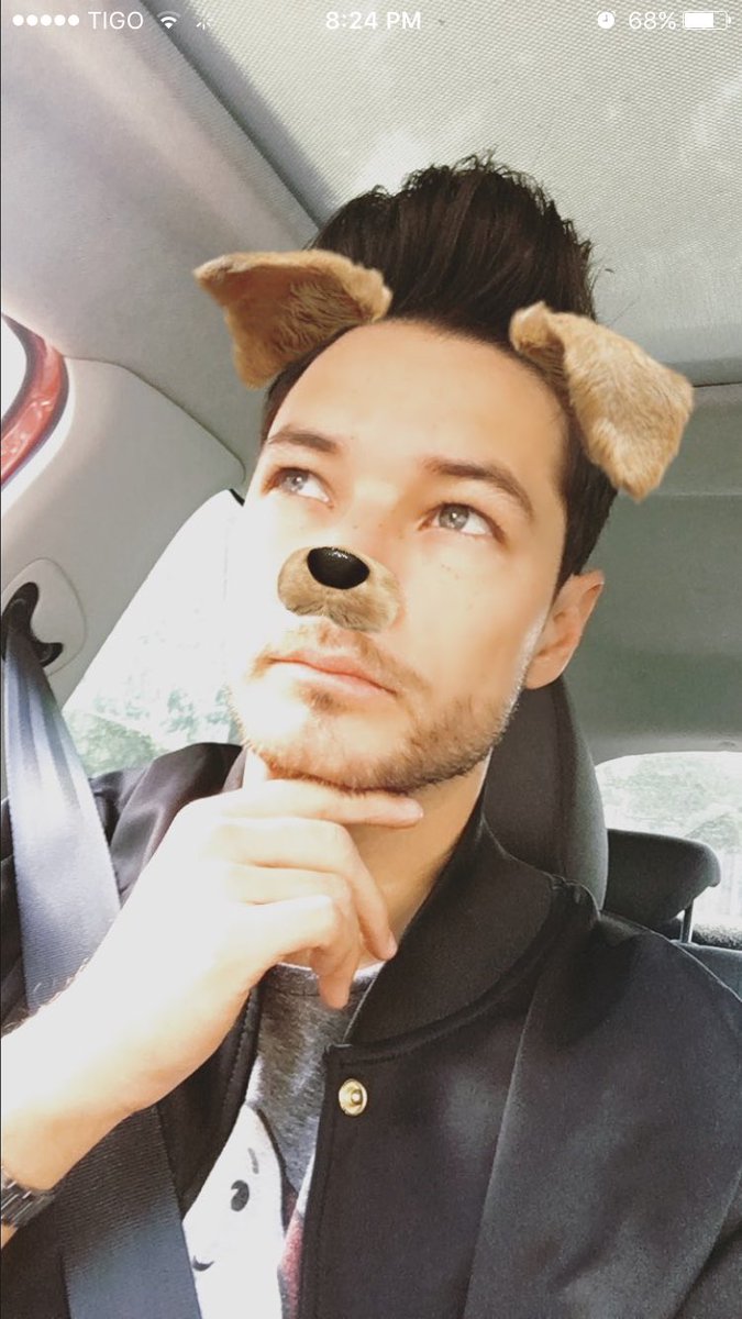JuanSoloGT's tweet photo. Viernes de #ComandoSolo y esto se va a DESCONTROLAAAAAAAAAAAAR @soyjuansolo 😎🌚💘 #ComandoSoloGT #playlistCompletitoDeJuanSolo 😏💥 https://t.co/hqlBJEqpFd