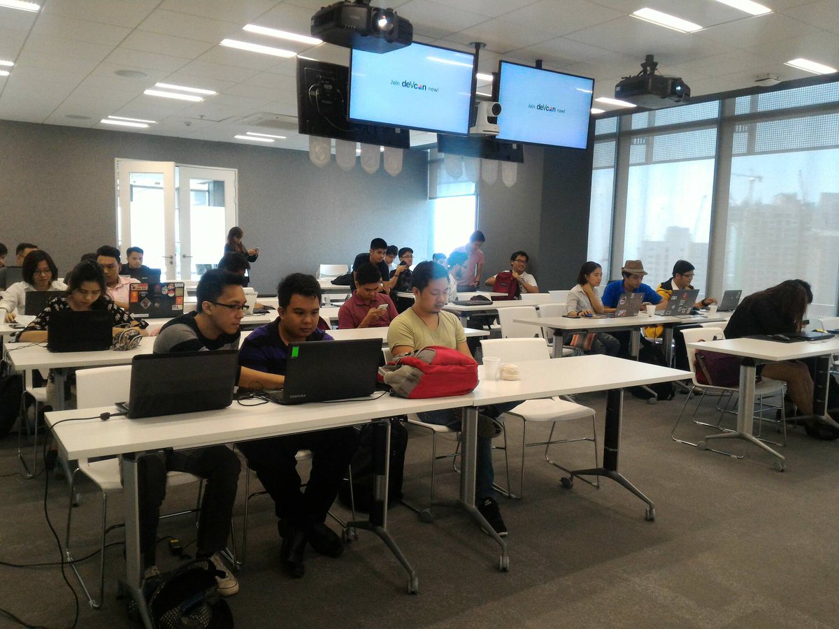 DEVCONPH's tweet photo. Welcome to the #Unity3DCodeCamp
#DevConPH https://t.co/syrETnSDWi