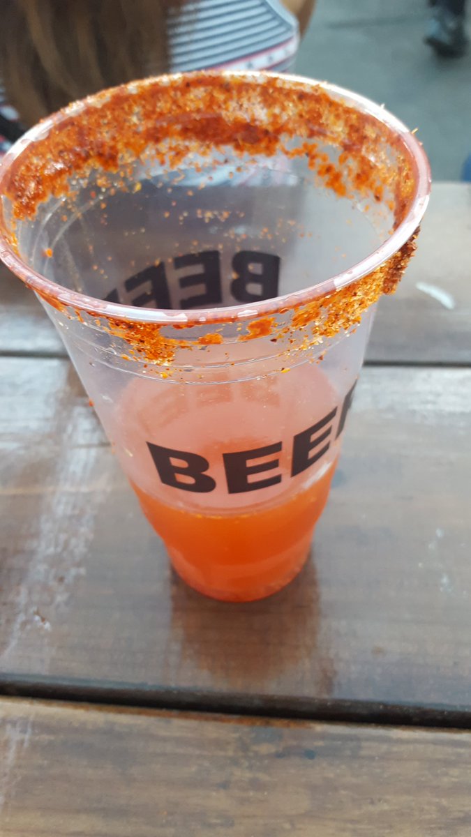 Fastfashion25's tweet photo. Firday night #michilada with my beautiful #11 watching @NoDuhBand at santa fe springs swap meet !!!
@ucrbutterfly11 @Wewerentcrazy https://t.co/9zRZOPyuBm