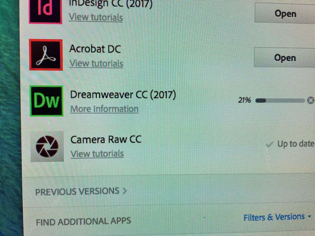 LeftCoastCre8iv's tweet image. Installing DreamWeaver 1st time in awhile. Yes; Totally humming that song 😎#TechnologyHell #OldSchoolWebStuff #ForTheClient