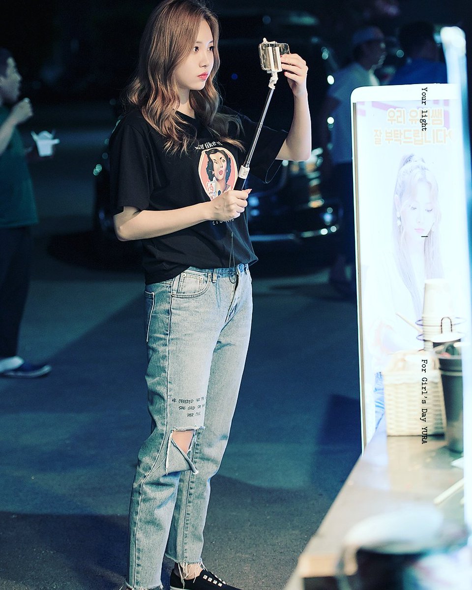 170615 힙한선생 서포트+V앱
💕💕💕
#유라 #유빈 #걸스데이 #힙한선생 <a href="/Girls_Day/">걸스데이 [GirlsDay]</a>