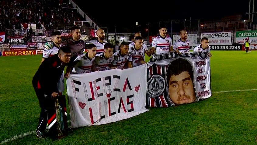 SC_ESPN's tweet photo. ¡Ganó Chacarita! Con gol de Rodríguez, venció 1-0 a Boca Unidos y quedó a 3 puntos del escolta Guillermo Brown con un partido menos. https://t.co/ziOH9j5TTB