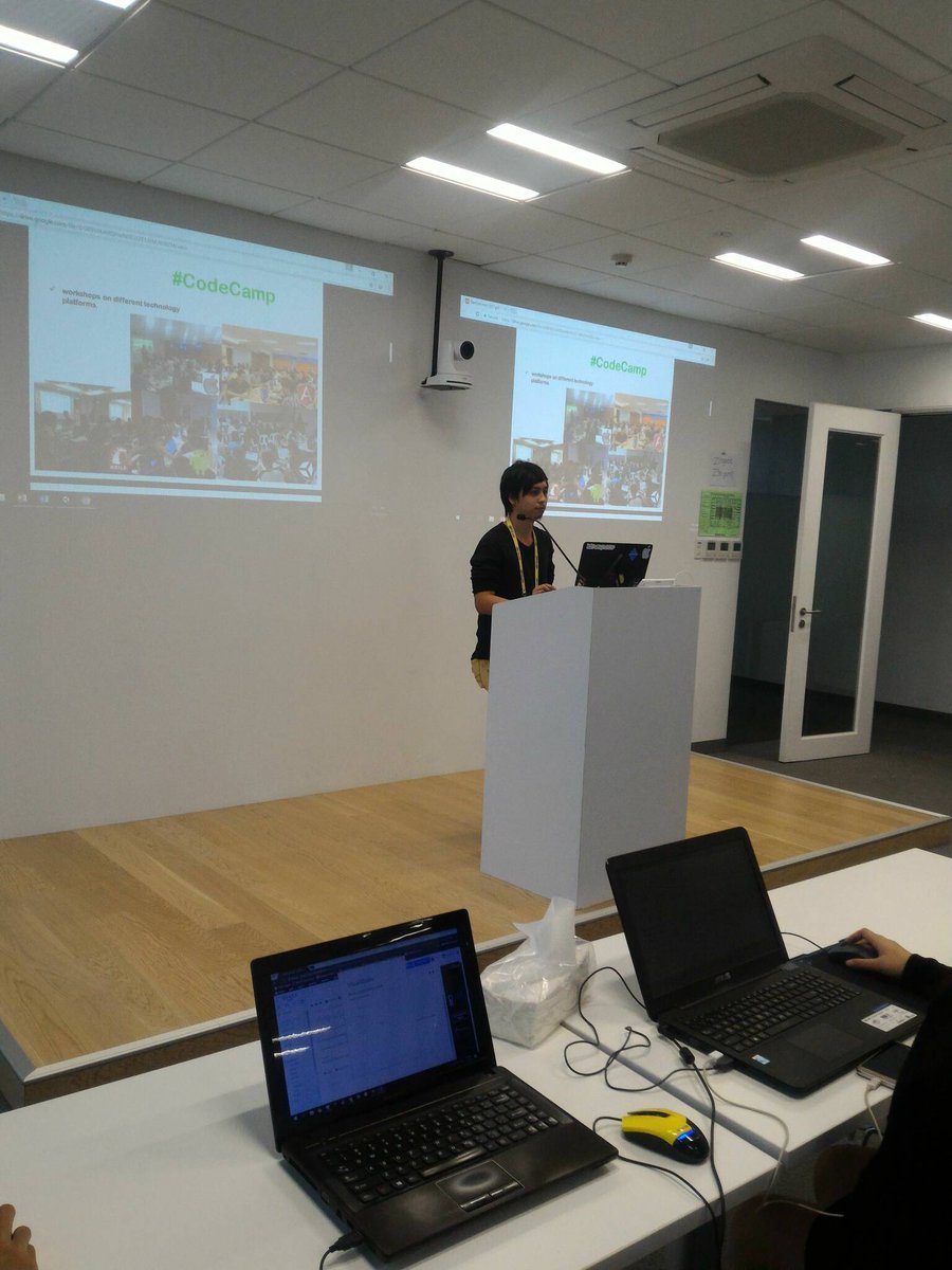 DEVCONPH's tweet photo. Speaking now is Gabriel Paet, our Lead Volunteer for the #Unity3dCodeCamp
#DevConPH https://t.co/PTm08Ot01I