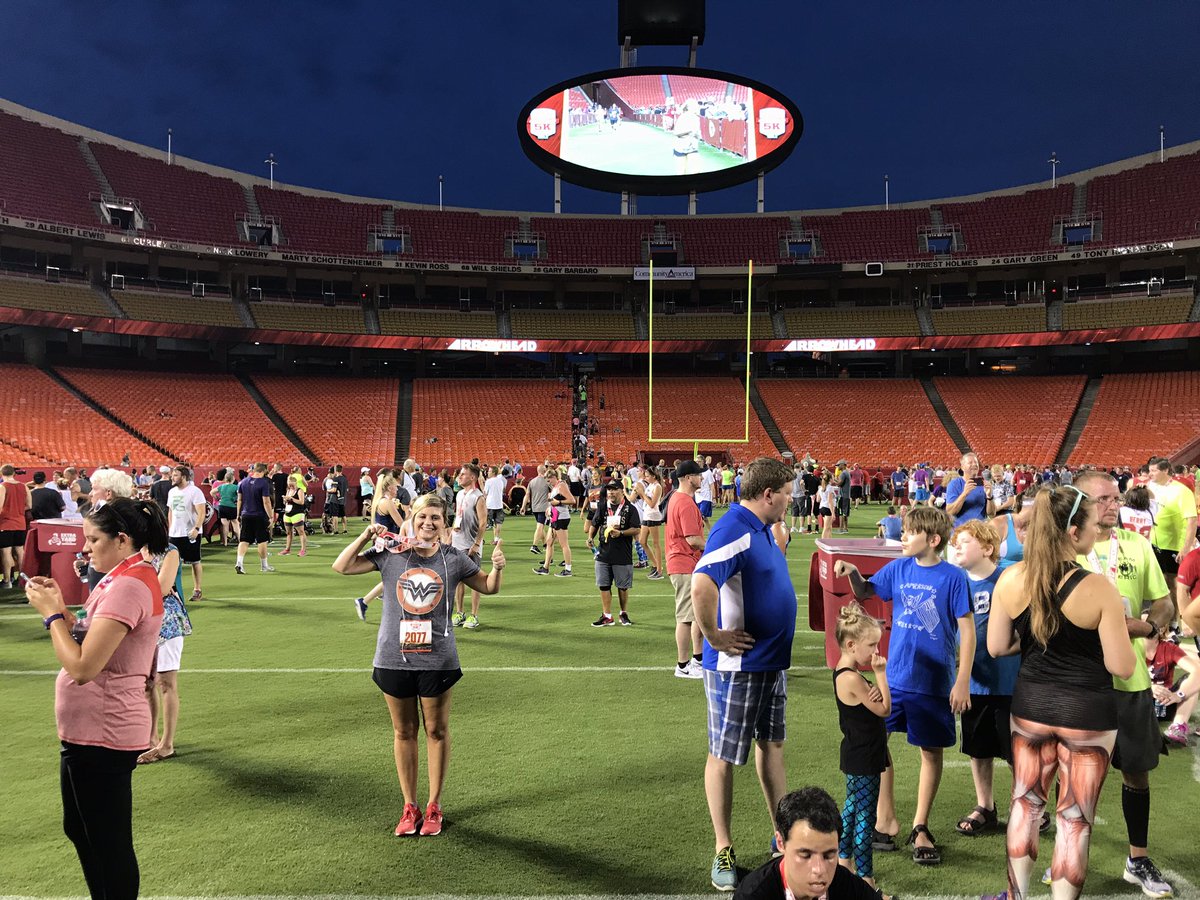erinsorensen's tweet photo. Hi, it's me! I did it! #Arrowhead5K https://t.co/7AL0VxcIxU