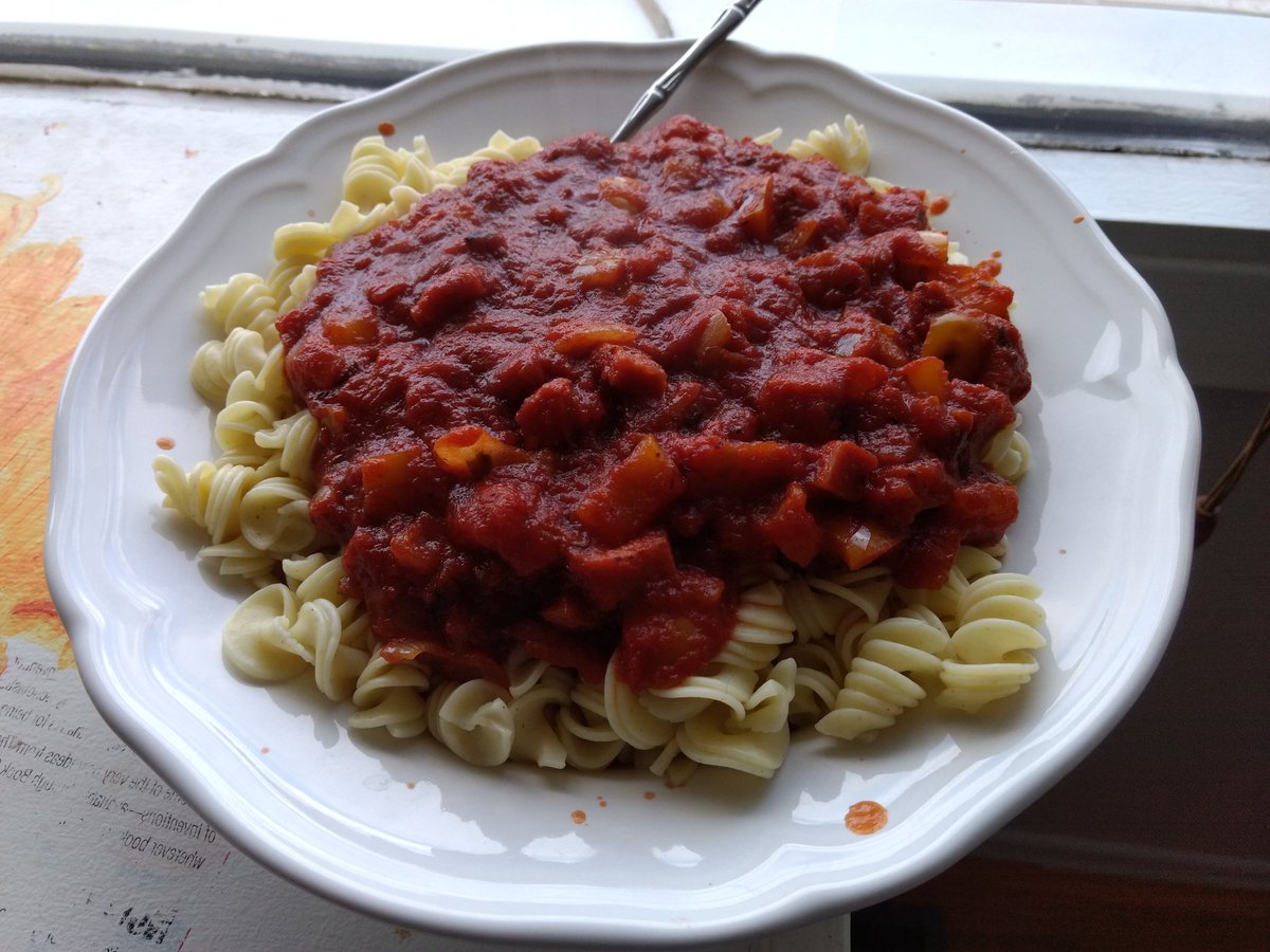 Matt_Strum's tweet photo. Post-ride pasta dinner. Thanks @canmorepastaco ! https://t.co/3zdAQhthgp