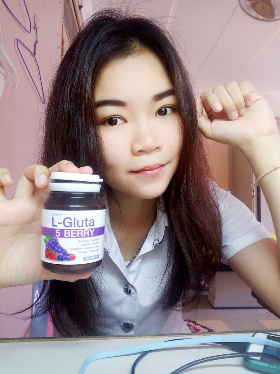 sydney_5berry's tweet photo. จะรุ่นใหญ่ วัยไหนก็ทานได้ #กลูต้าซิดนีย์5เบอร์รี่ สารสกัดเข้มข้น คุณประโยชน์อัดแน่น ไม่เป็นสิว ผิวไม่หมองลองเลย 👍🏻✨ #ถูกและดี #howtobeauty https://t.co/VmSPg7tAjy