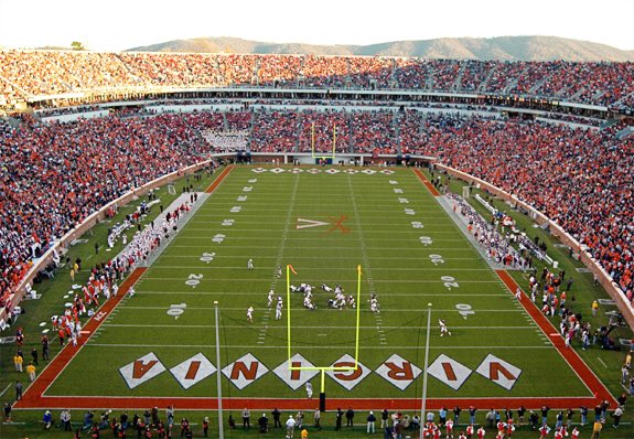 billykemp_4's tweet photo. Blessed to receive a full scholarship from the University of Virginia #GoHoos 🔶🔷#TeamCLO4Ever #LongLiveDmac https://t.co/VauJvSgEq9