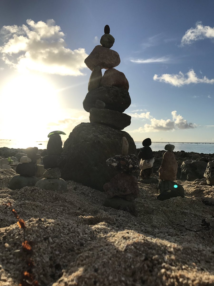 Monstabarry8's tweet photo. Found these colorful rocks so I stacked them up and created something spectacular #balancerocks https://t.co/oCwGbCjjYA