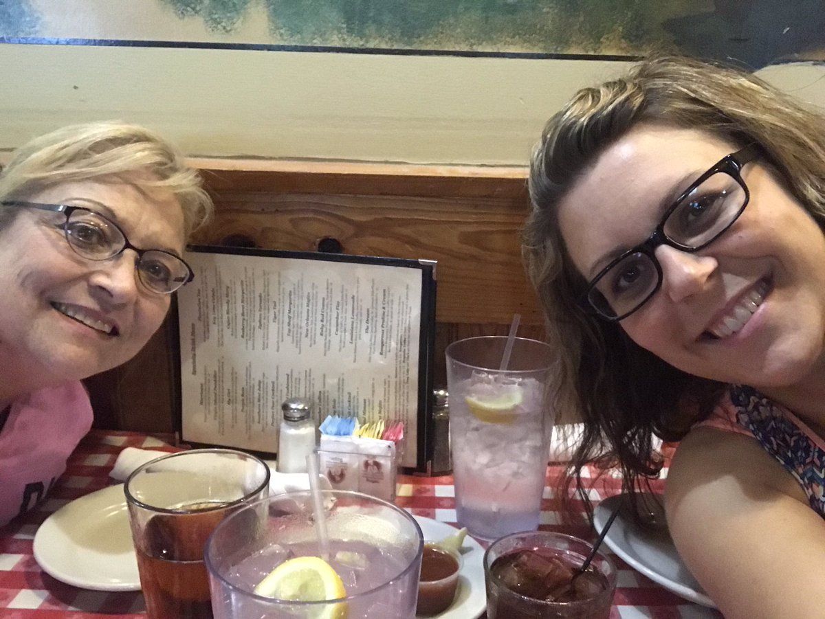 drleannbrown's tweet photo. Frog legs and alligator meat = HR fuel! Ready for #shrm2017 in #NOLA https://t.co/OvTq3MEU6r