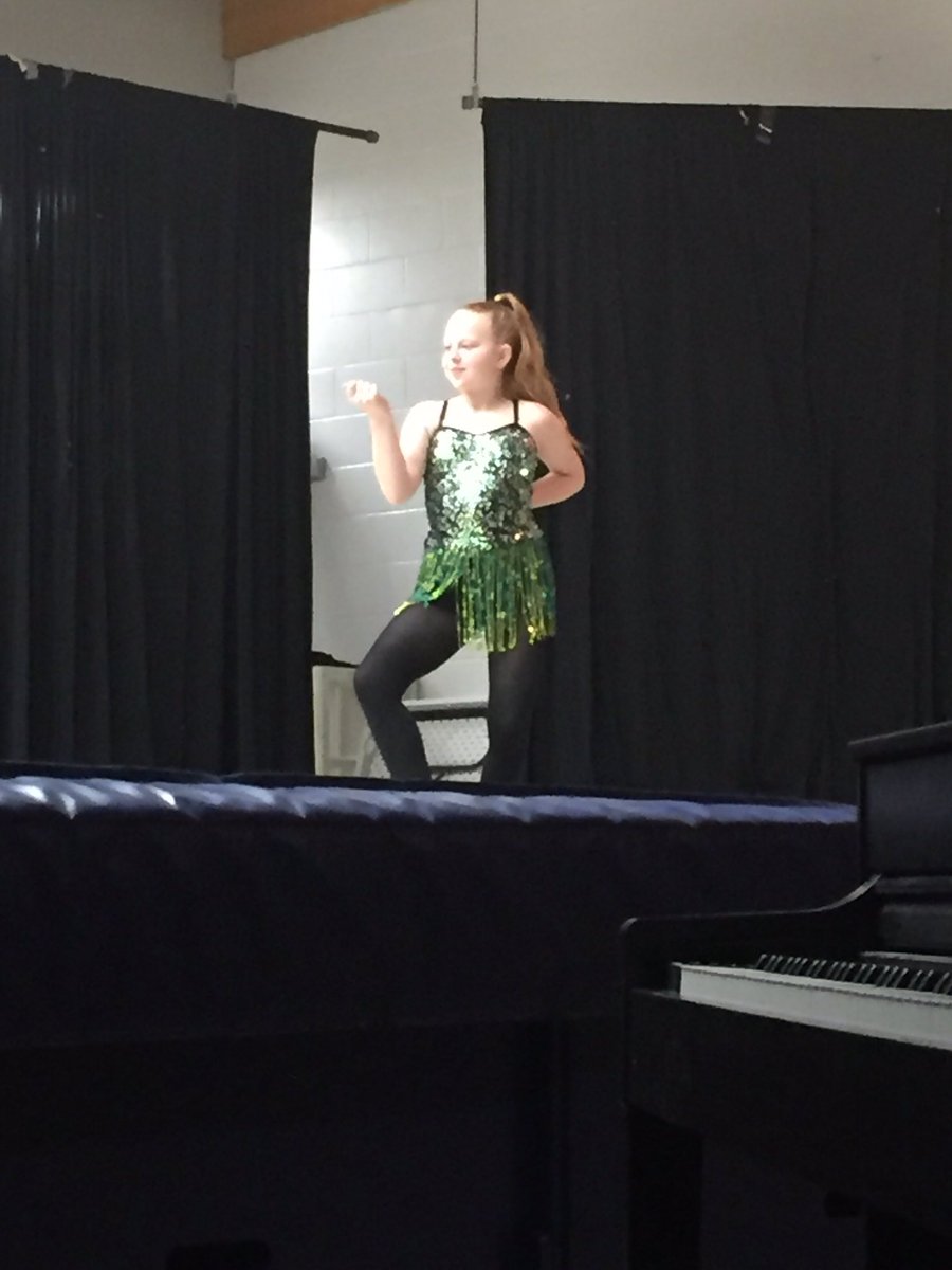 trishgoosen's tweet photo. Some more great @StAndrewsDragns talent! https://t.co/aZ2H13yE4i