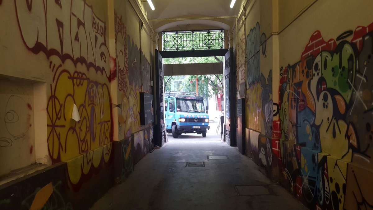 Communitere tweet media