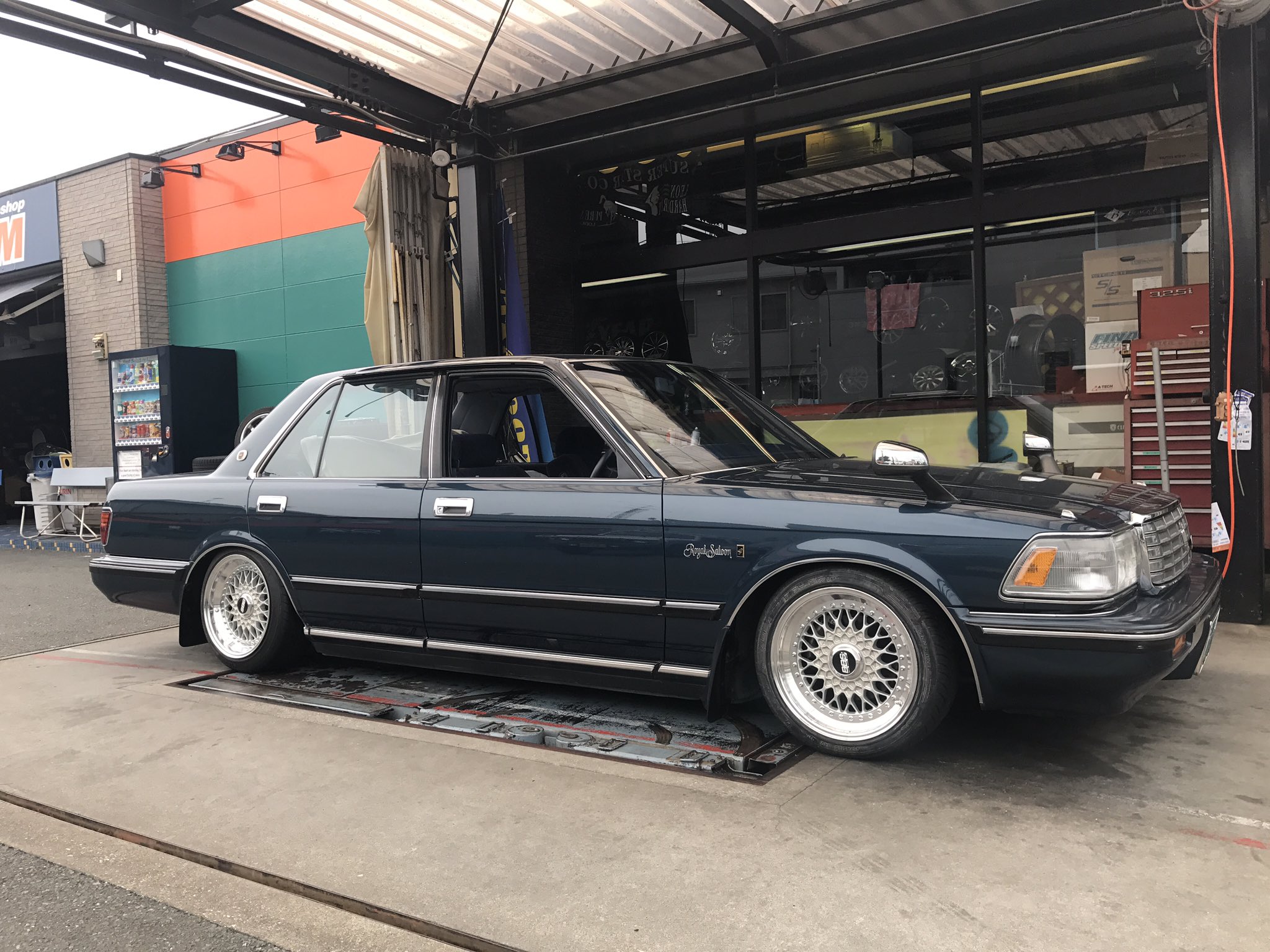 Zoom浜松 Twitterissa 13クラウンセダンv8 s Rs 16インチ装着 拘りのナローボディにv8 有難うございます ノ Zoom浜松 Twitterissa 13クラウンセダンv8 s Rs 16インチ装着 拘りのナローボディにv8 有難うございます ノ