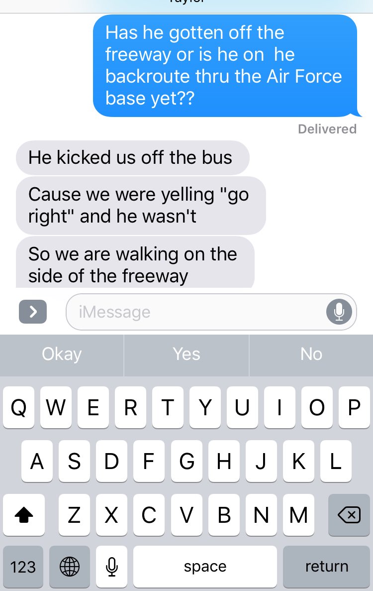 kelseypaige__'s tweet photo. EDC SHUTTLES ARE A SCAM. STAY SAFE OUT THERE GUYS PLEASE.. @PasqualeRotella THIS IS NOT OKAY #EDC2017 #InsomniacLovesYou https://t.co/d6MdoirjUi