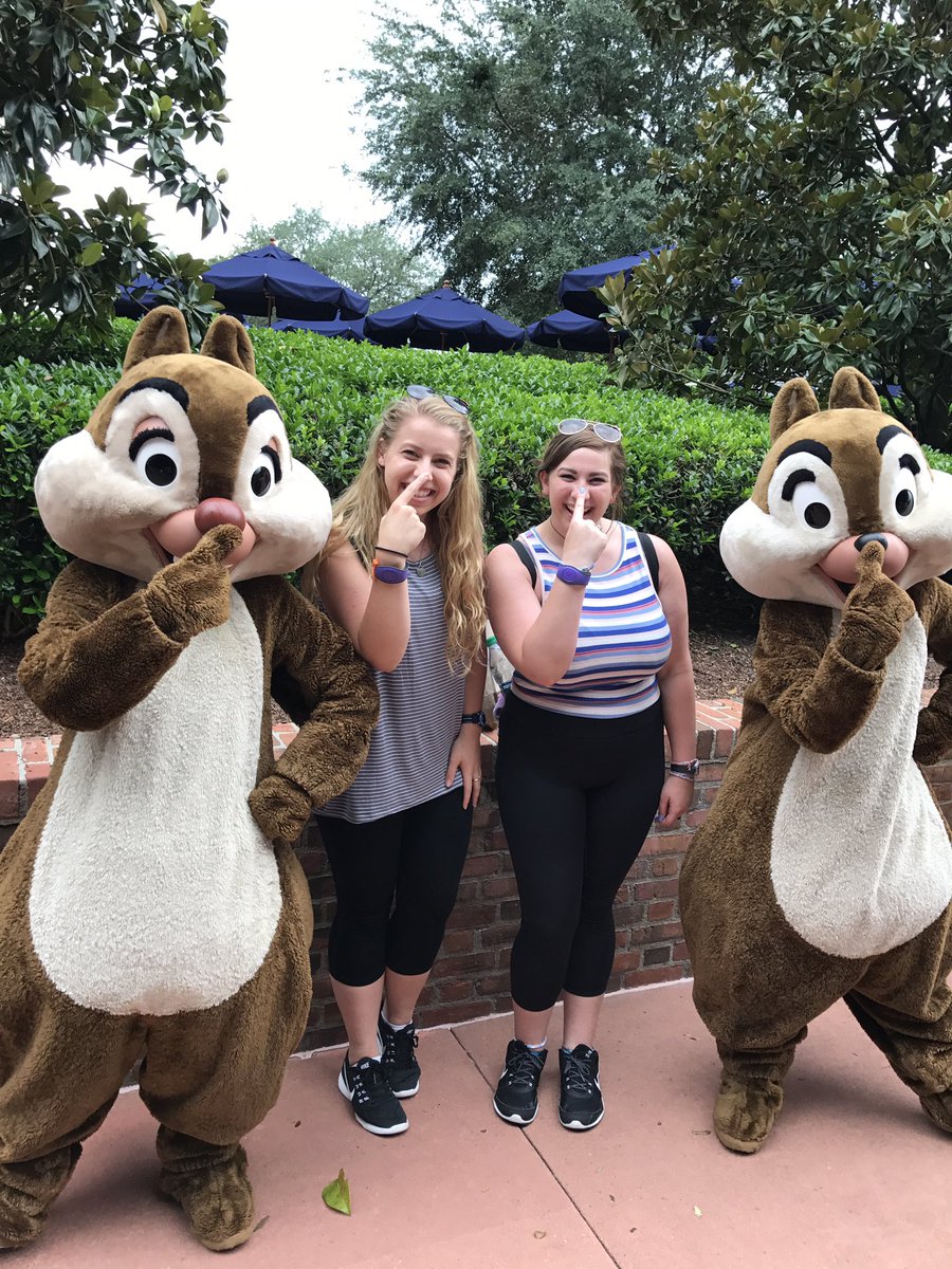 zdendyfiala's tweet image. 4 parks • 1 day