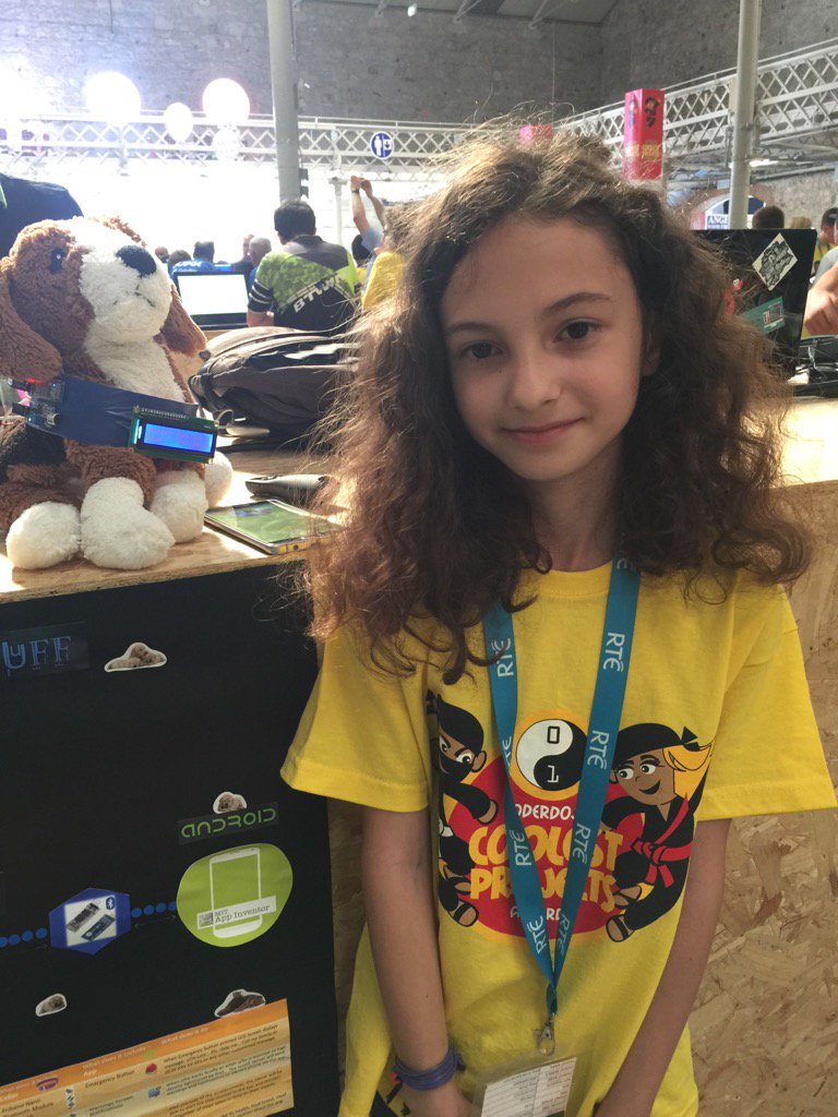 CoolestProjects's tweet image. Selin from Turkey has made a supercool collar to find lost dogs! Very hi-tech 🐶 😎 #coolestprojects #cp17