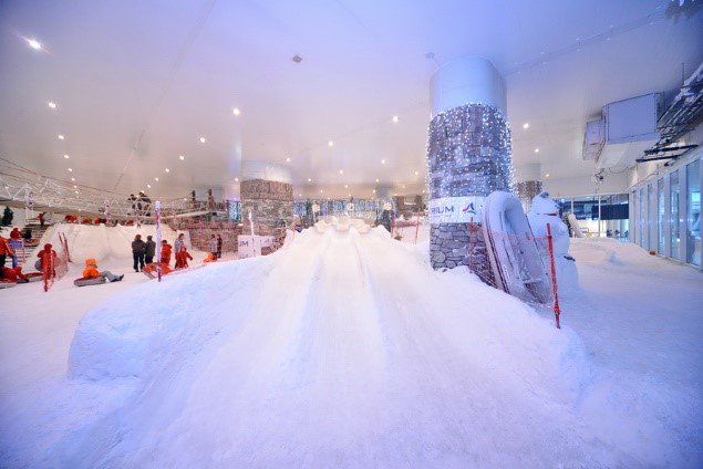 Kış sporlarını her yaştan ziyaretçiye sevdiren Snowpark’ta özel eğitim pistleri bulunduğunu biliyor muydunuz? :)