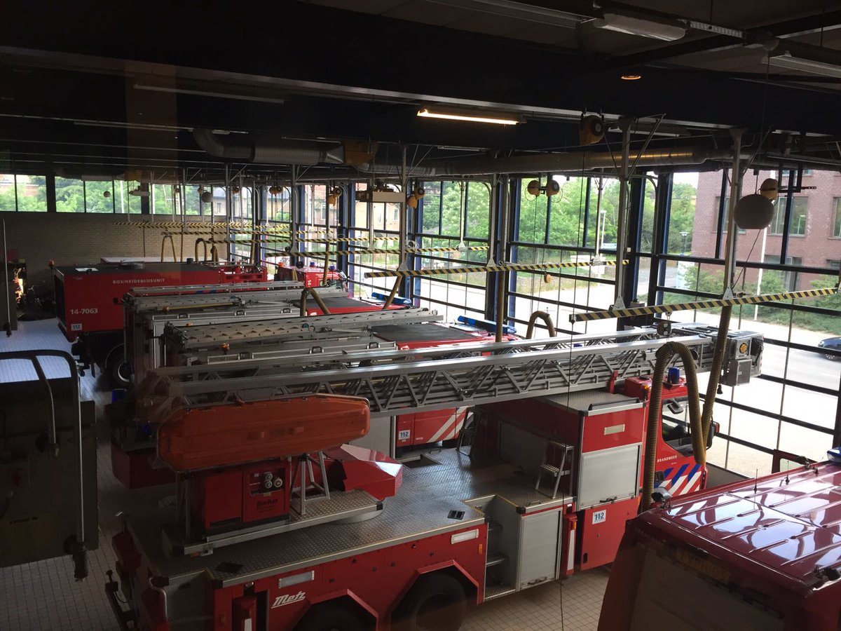 LeanSixSigmaUK's tweet photo. A Lean Awareness course at the Fire Brigade in the Netherlands https://t.co/4XNNJOKA3t