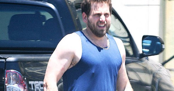 enews's tweet photo. Sorry for the pun, but Jonah Hill got superbuff. https://t.co/CpFbxR3Nw2 https://t.co/0eSkDPNjqd