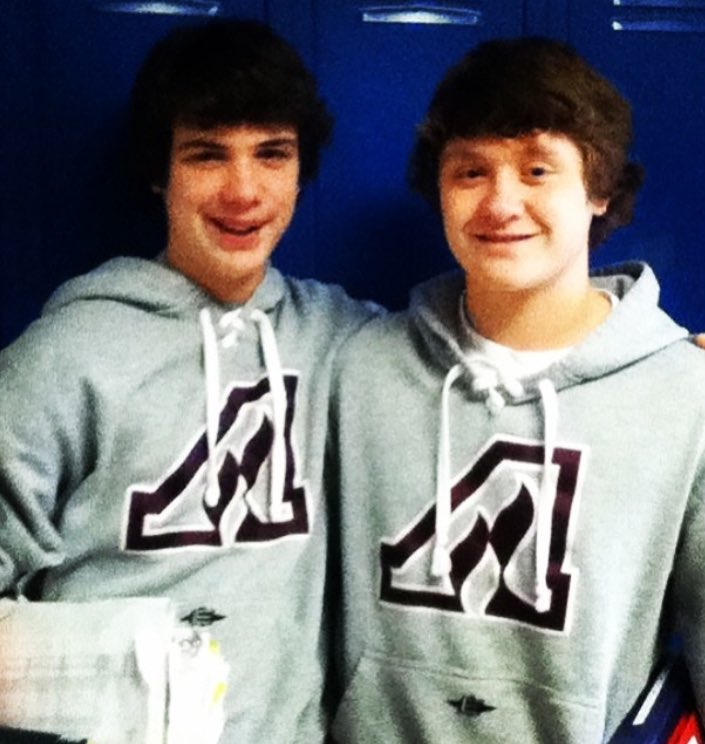 PhillipsBrad12's tweet photo. Happy 18th birthday @Sieve9 ❤️🐐 #collegebio #b2 https://t.co/Gol7UaWr2F