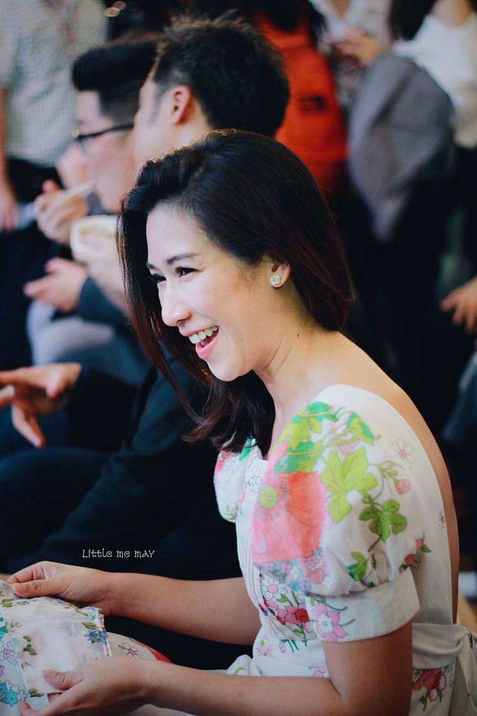little_me_may's tweet photo. เวลาทำอะไรคุณเค้าไม่ได้เลยค่ะ งื้อออ น่ารัก หน้าเด็ก #pockjasmine #pockpiyathida https://t.co/ZM1yE3bBdS
