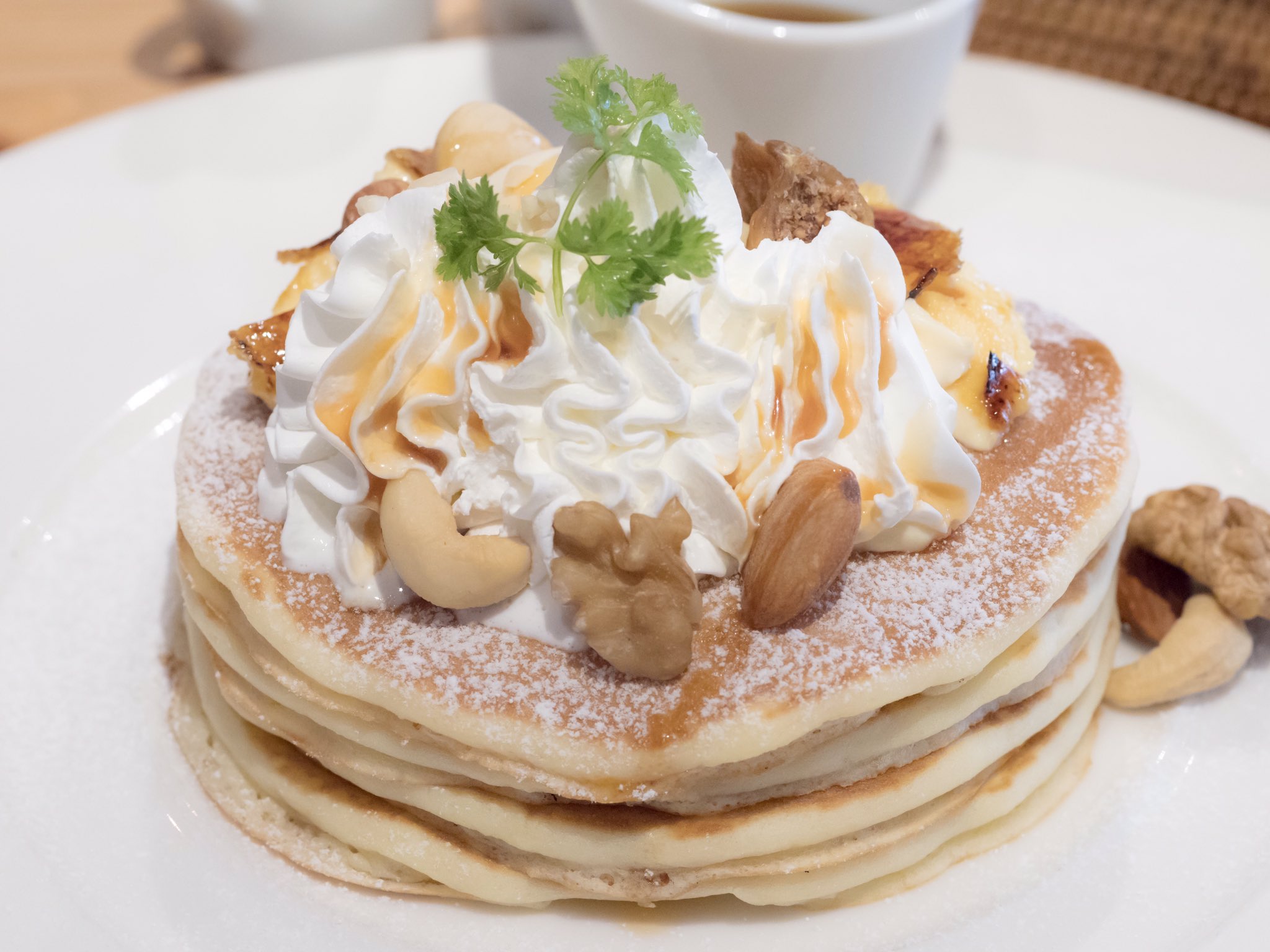 Norihon おぅッ お前ぇらぁーッ 何してヤがんだぁーッ プスイーツ真壁選手のトークショー後 プリン真壁選手な顔を立てねばということで 相模大野駅のカフェ六月園で クリームブリュレパンケーキだ これが パンケーキ カフェ六月園 相模大野 Norihon おぅッ お前ぇらぁーッ 何してヤがんだぁーッ プスイーツ真壁選手のトークショー後 プリン真壁選手な顔を立てねばということで 相模大野駅のカフェ六月園で クリームブリュレパンケーキだ これが パンケーキ カフェ六月園 相模大野