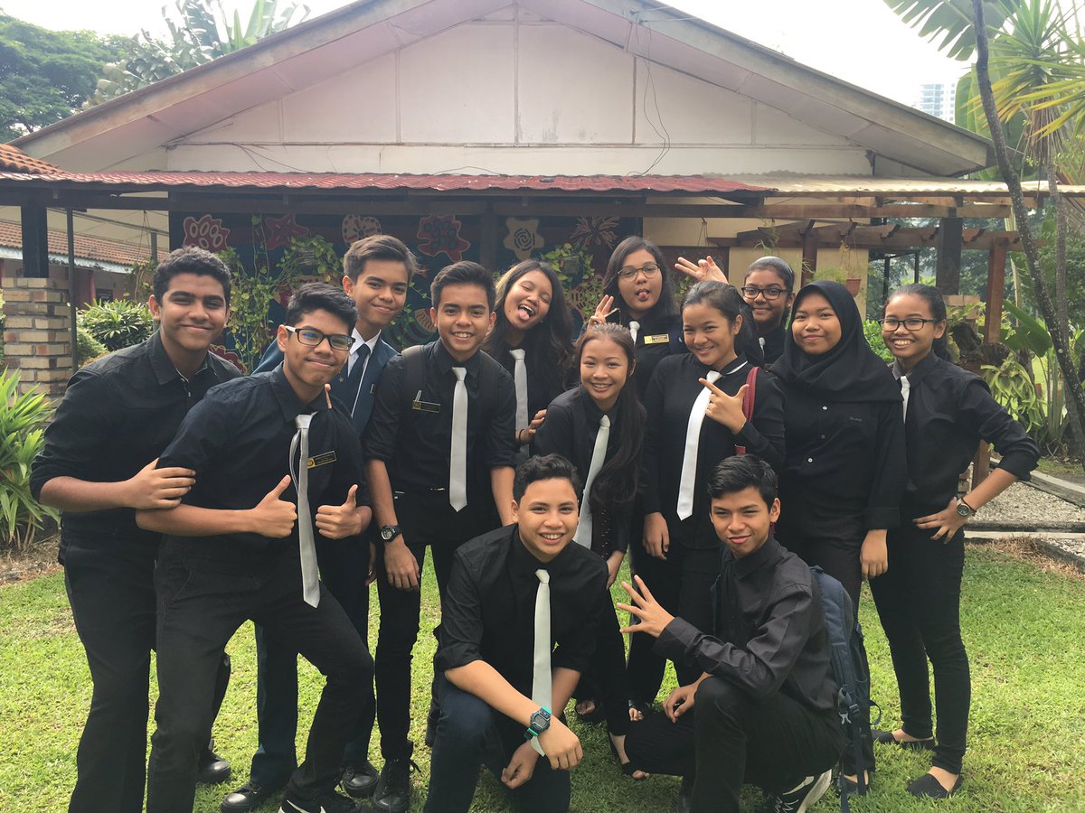 interactss17's tweet image. ICSMKSS17 Bod's attended the Interact Leadership Training Seminar !! ✨Learnt a lot and hope to make the best out of it!💓