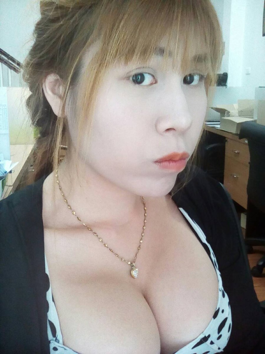 mintsexy1's tweet photo. ทำงานๆ ^  ^ https://t.co/iR40e2Awu4