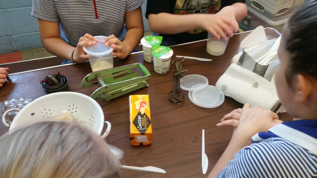 2ndLPguides's tweet photo. Last week we were very lucky to have The Norris Museum come and visit us - we made butter with cream, peg dollies and did some rag rugging! https://t.co/fNYfL6mvKz