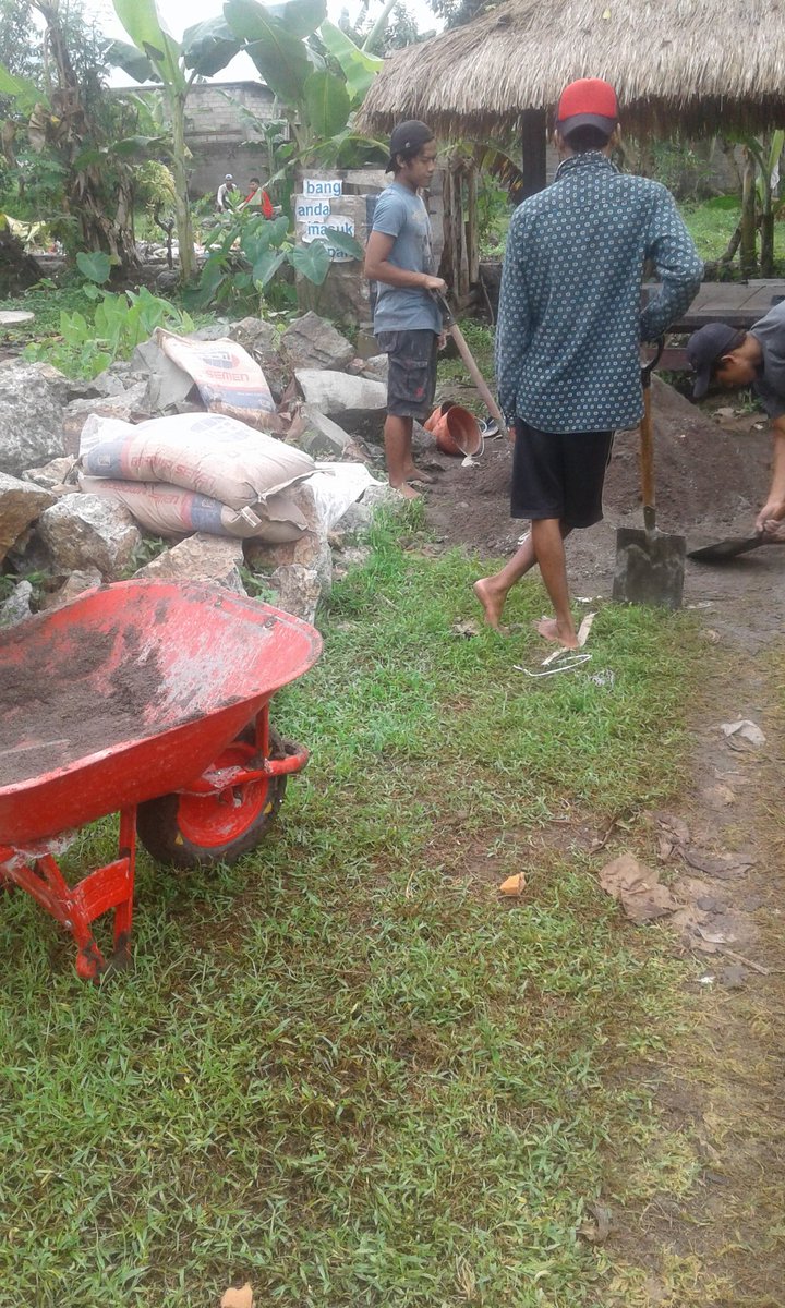 sandysahdin's tweet photo. Program Mitigasi PMI Lombok Barat https://t.co/qOAqGyLejp