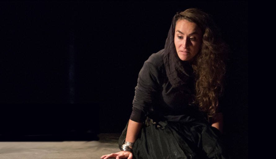 Oggi <a href="/Ilsuggeritore/">Ira Rubini</a> 17.35 <a href="/radiopopmilano/">Radio Popolare</a> tanti ospiti e argomenti, fra cui #Donnaarabacheguardailmare regia #ClaudioAutelli <a href="/teatrofparenti/">Teatro F. Parenti</a>