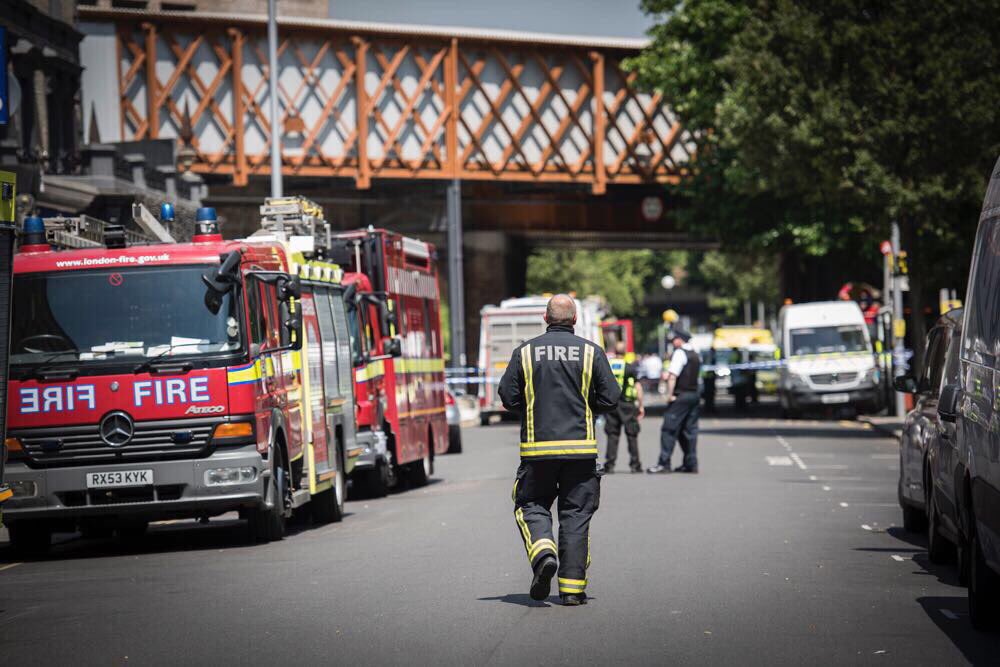 MayorofLondon's tweet photo. On behalf of Londoners, I want to thank our firefighters and emergency services who continue to work bravely &amp; tirelessly at #GrenfellTower https://t.co/5Uu7RTKqRJ