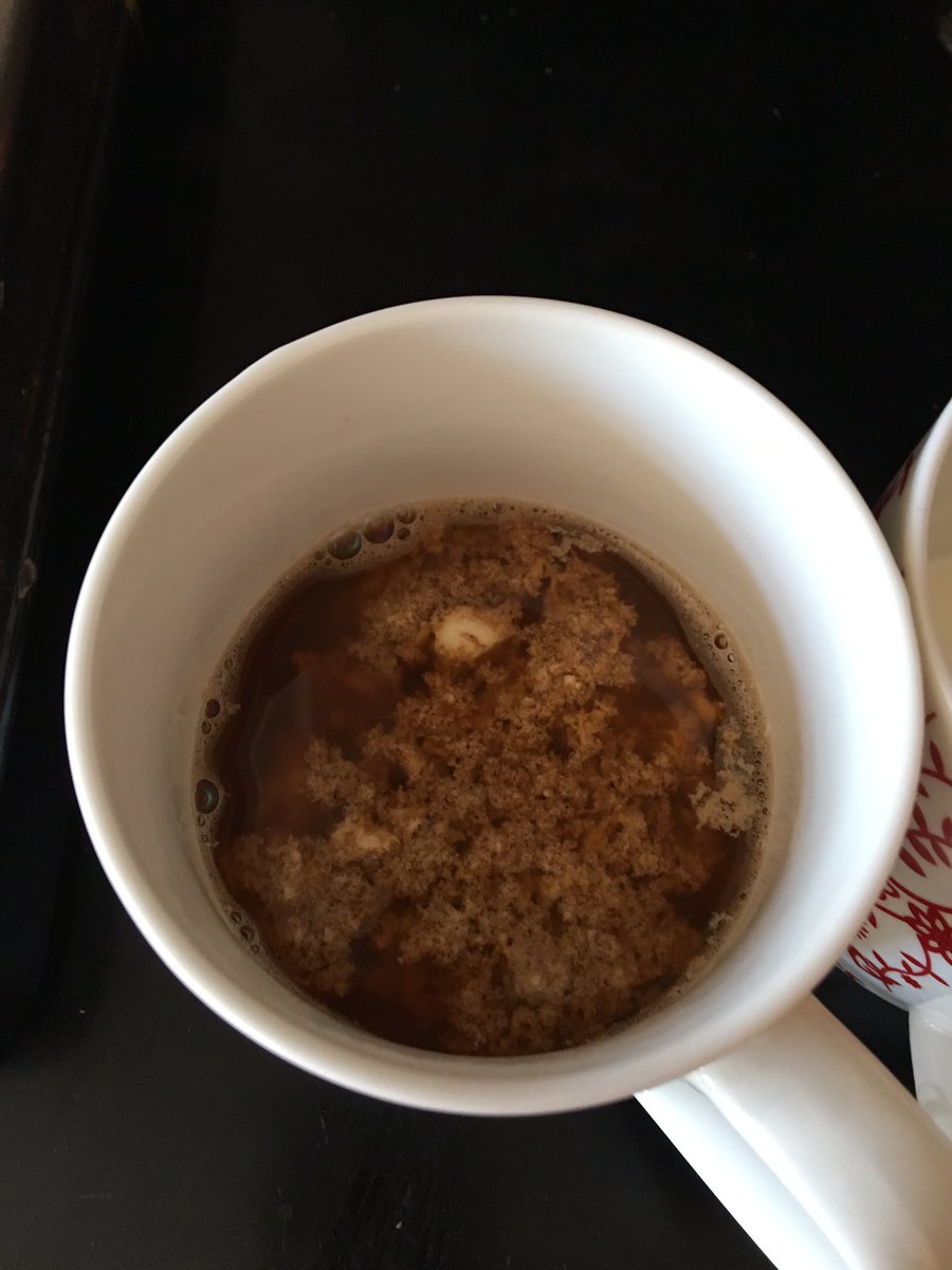 GemsieM's tweet photo. Is there anything more disappointing than this first thing in the morning? #milkfail #coffee 😷 https://t.co/14Cp3QMS2t
