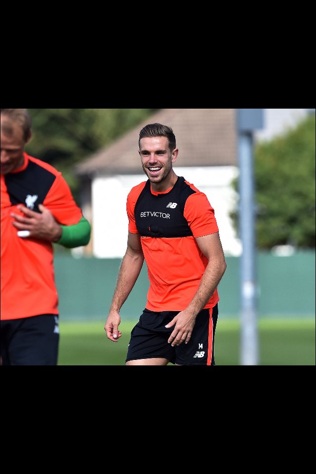 HAPPY BIRTHDAY TO MY ABSOLUTE FAVOURITE PLAYER JORDAN HENDERSON   