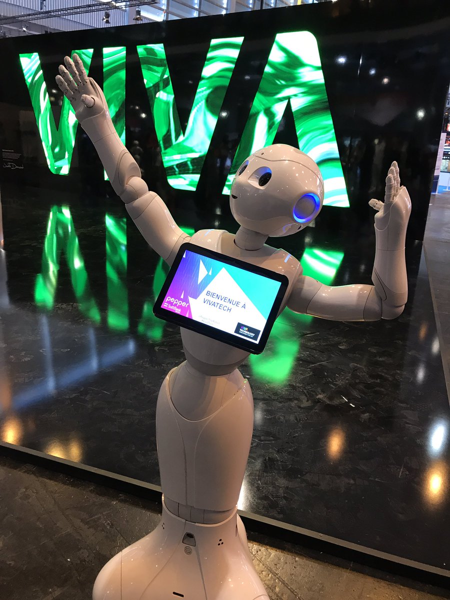 Tucky_fr's tweet image. Suivez toute la journée nos aventures  au Salon @VivaTech ! #VivaTech2017 #vivatech #docapost #VivaTechLaPoste #tucky