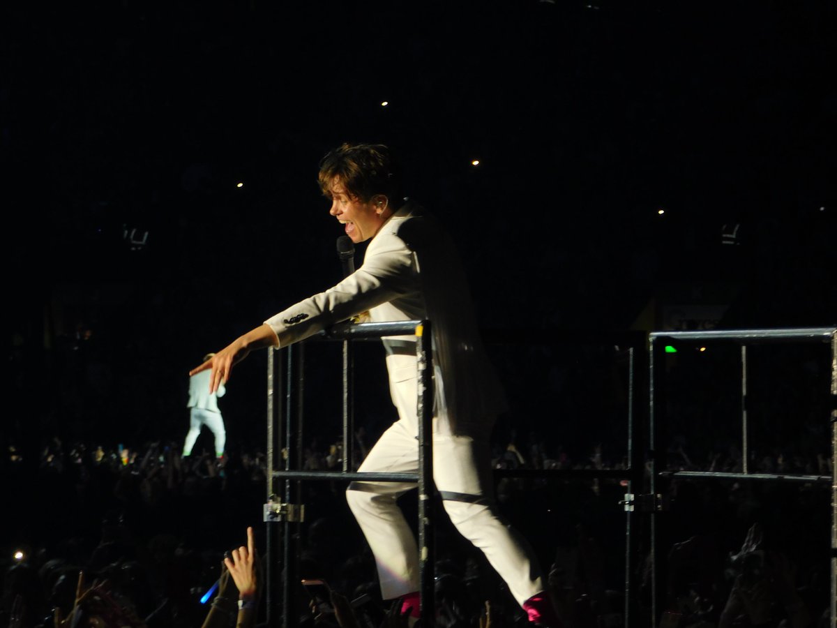 DonnasScones's tweet photo. @OfficialMarkO This photo I took last night looks like you have a toy @GaryBarlow in your hand! 😂 What a night!! #CarrowRoad #Norwich https://t.co/gx3P5C6qkn