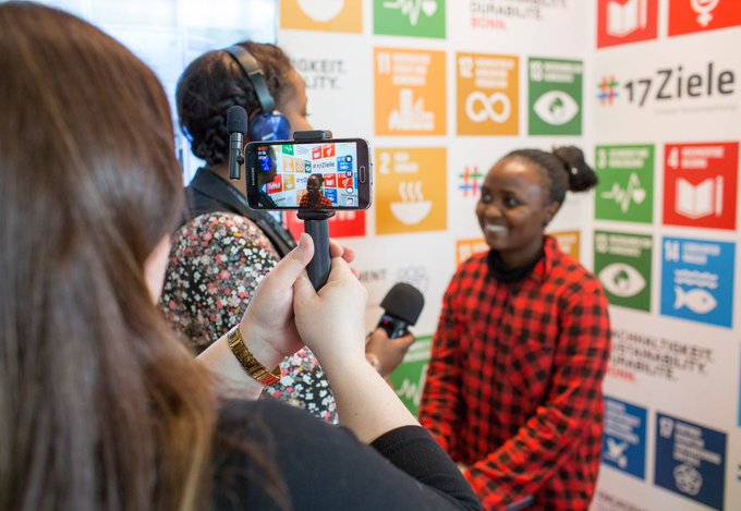 Lente_Spring's tweet photo. Our youth are the crucial stakeholders as we address our challenges &amp; work towards building our future with a shared vision #Youthday2017 https://t.co/jZzLug1BuD