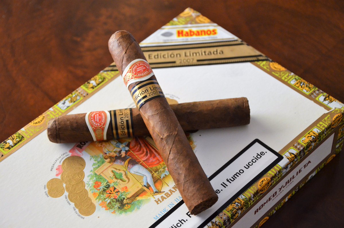 Vintage and Rare Cigar Collector tweet media