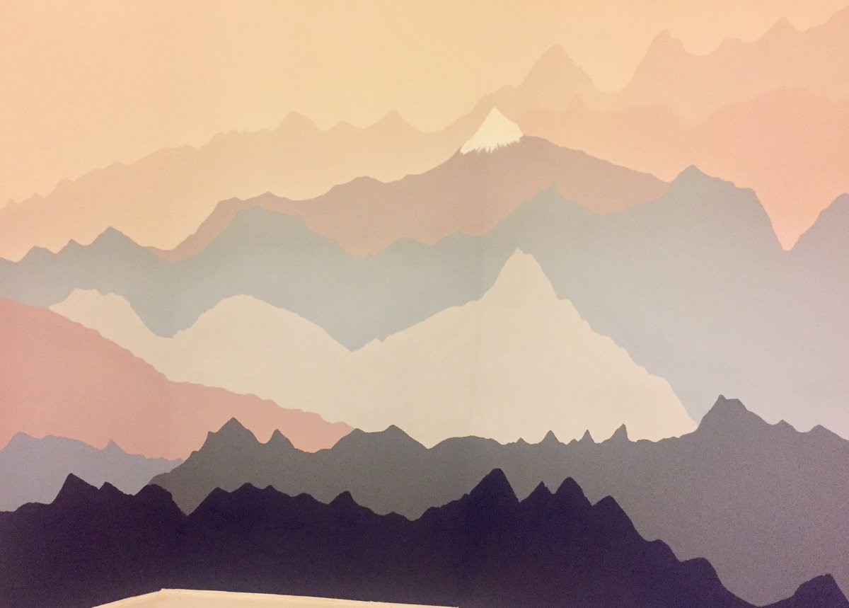 Dedubart's tweet photo. One happy customer!!! Nearly ready for their little one arriving! #painting #edinburgh #mural https://t.co/VcKBPav3b8