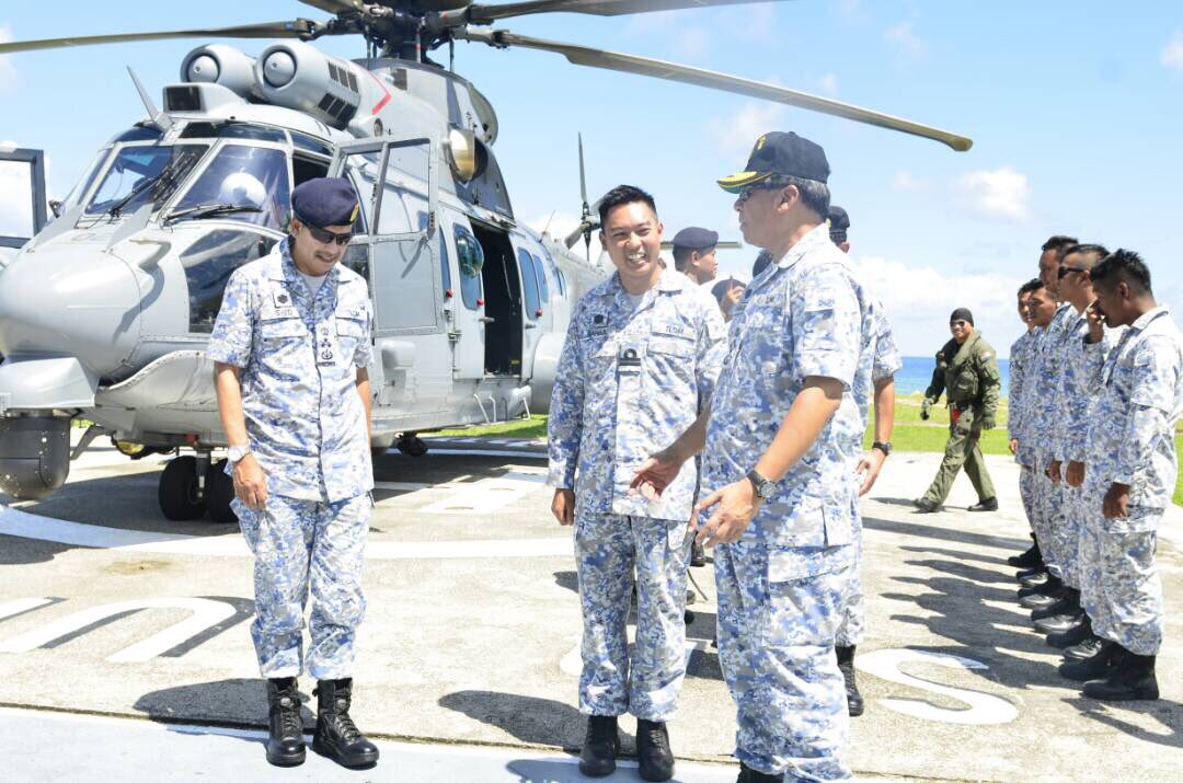 TS <a href="/mykamarul/">Kamarul</a> singgah di STN Uniform, jengah #NavyPeople di sana. 
#NavyWay 
#NavyCare 
#Kebajikan