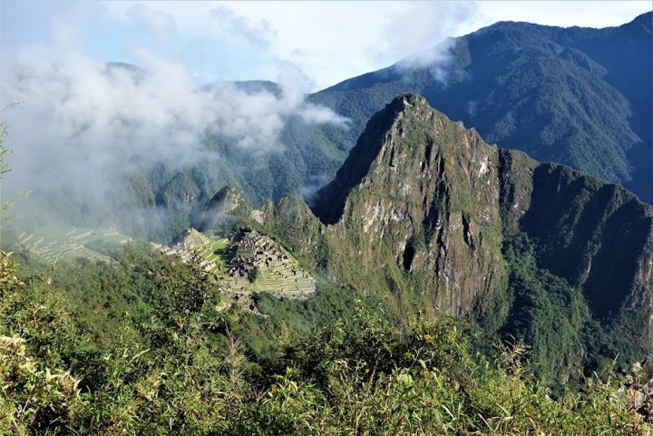 Reporterre's tweet image. Au Pérou, un projet d’aéroport près du Machu Picchu menace les terres quéchuas reporterre.net/Au-Perou-un-pr…