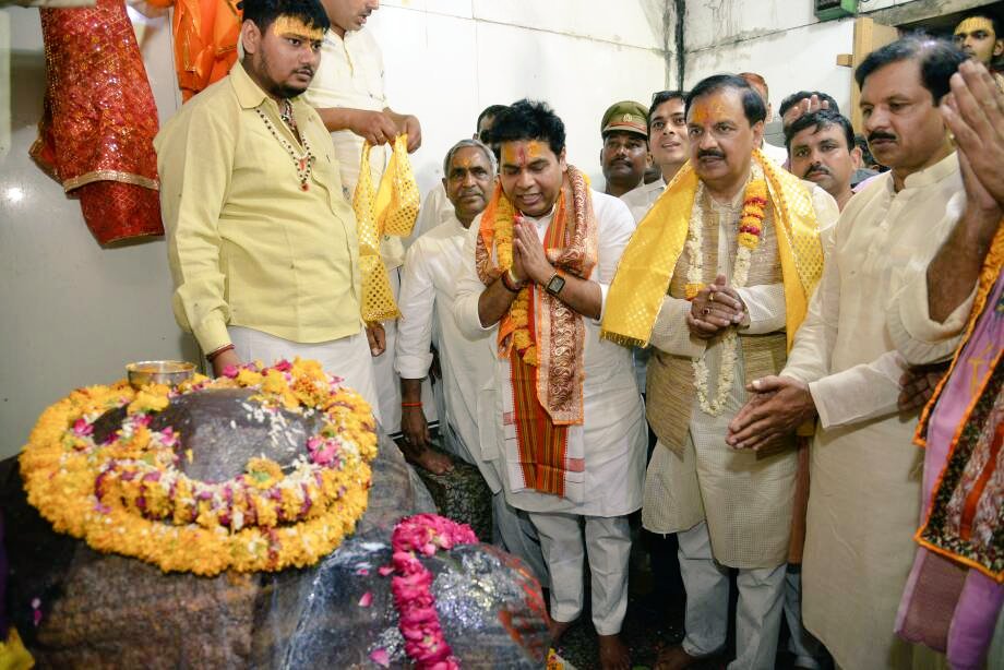 Shrikant Sharma tweet media